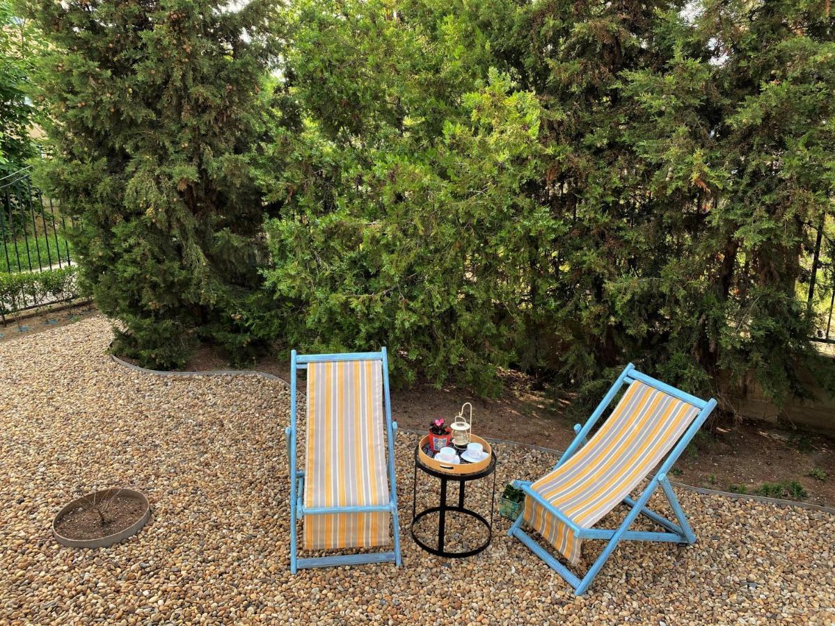 Motivi Cottage Sveti Konstantin Buitenkant foto
